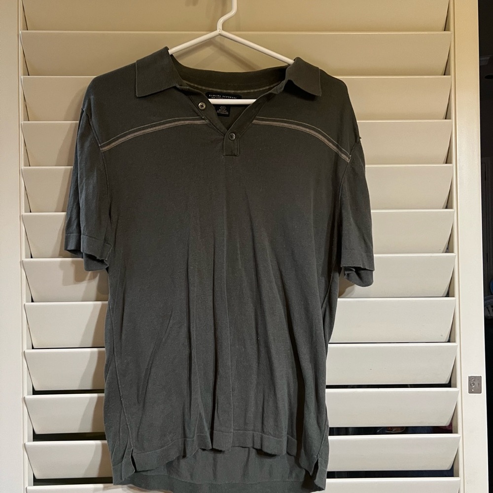 Banana Republic Short Sleeve Collard Shirt